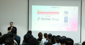 Livestream như làm văn, đủ MỞ THÂN KẾT mới hiệu quả!